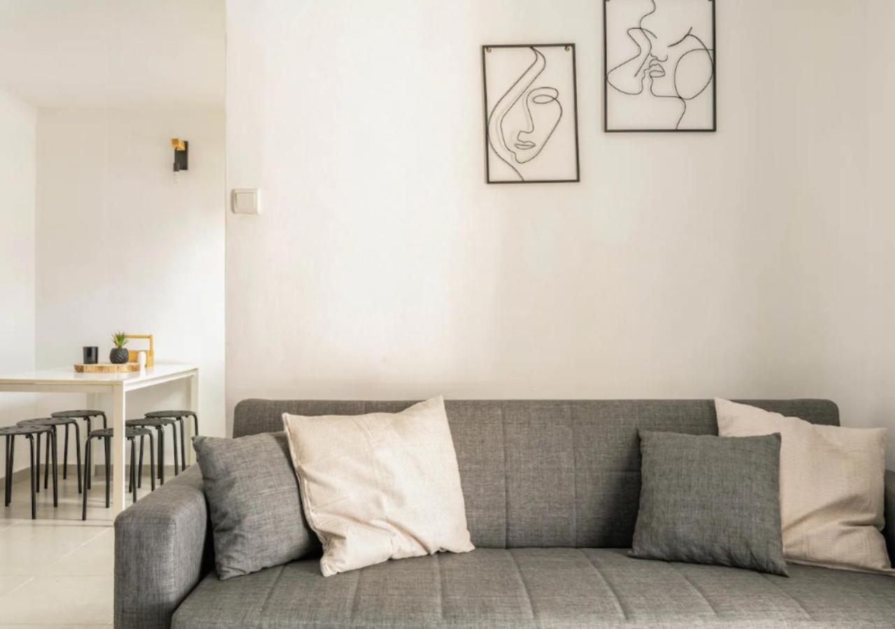 Central 1Br Oasis, Fast Fiber Wifi, Free Parking, Free Netflix With Shelter Haifa Exterior photo