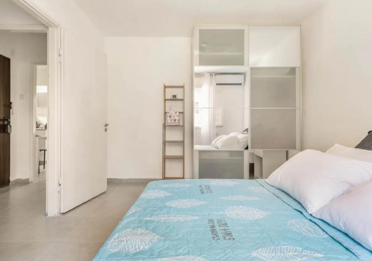 Central 1Br Oasis, Fast Fiber Wifi, Free Parking, Free Netflix With Shelter Haifa Exterior photo